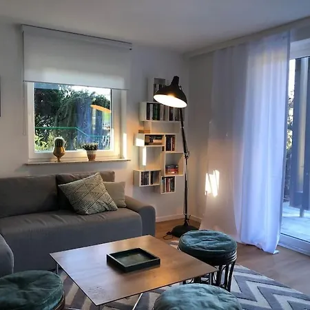 Panorama Im Schwarzwald In Einzigartiger Lage, Terrasse, 2 Schlafzimmer, Direkt Am Waldrand, Nahe Baden-baden Apartment Buhlertal