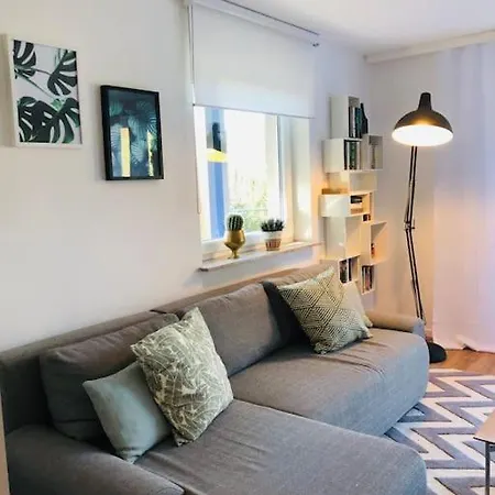 Panorama Im Schwarzwald In Einzigartiger Lage, Terrasse, 2 Schlafzimmer, Direkt Am Waldrand, Nahe Baden-baden Apartment *