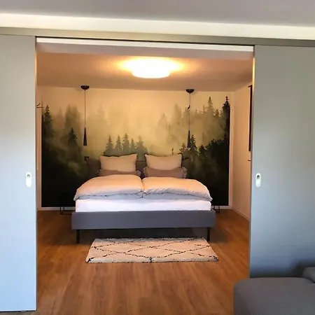 Apartment Panorama Im Schwarzwald In Einzigartiger Lage, Terrasse, 2 Schlafzimmer, Direkt Am Waldrand, Nahe Baden-baden