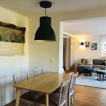 Διαμέρισμα Ausgestattete In Traumlage Mit Grandioser Aussicht Bühlertal